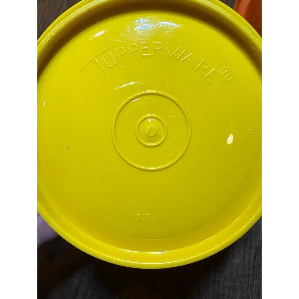 Vintage Tupperware #1323 Harvest Colors Nesting Bowl Set of 3-No lids
